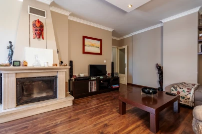 Apartamento T2 para Venda em Algueirão-Mem Martins