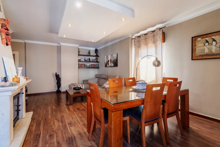 Apartamento T2 para Venda em Algueirão-Mem Martins Foto 12