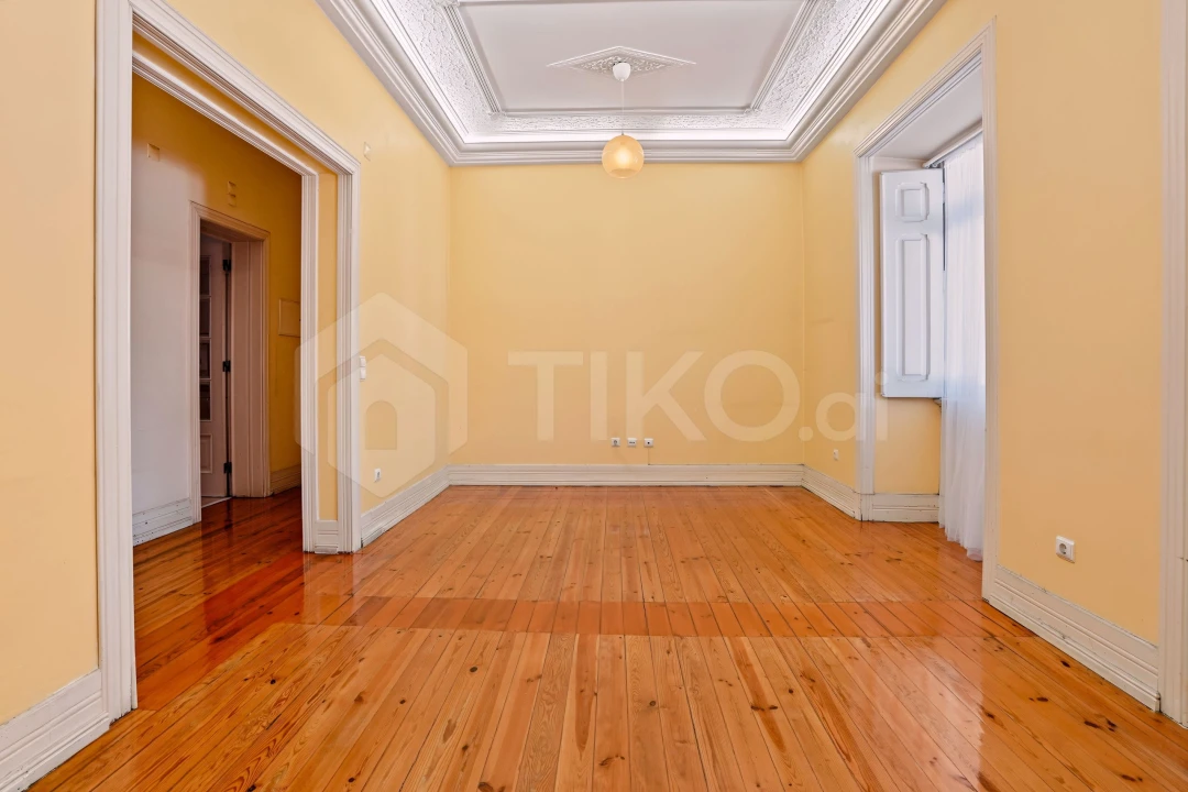 Apartamento T3 para Venda em Arroios Foto 3