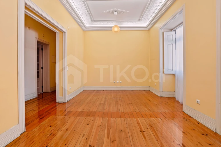 Apartamento T3 para Venda em Arroios Foto 3
