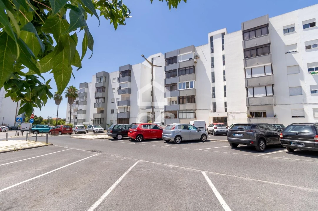 Apartamento T2 para Venda em Barreiro e Lavradio Foto 24