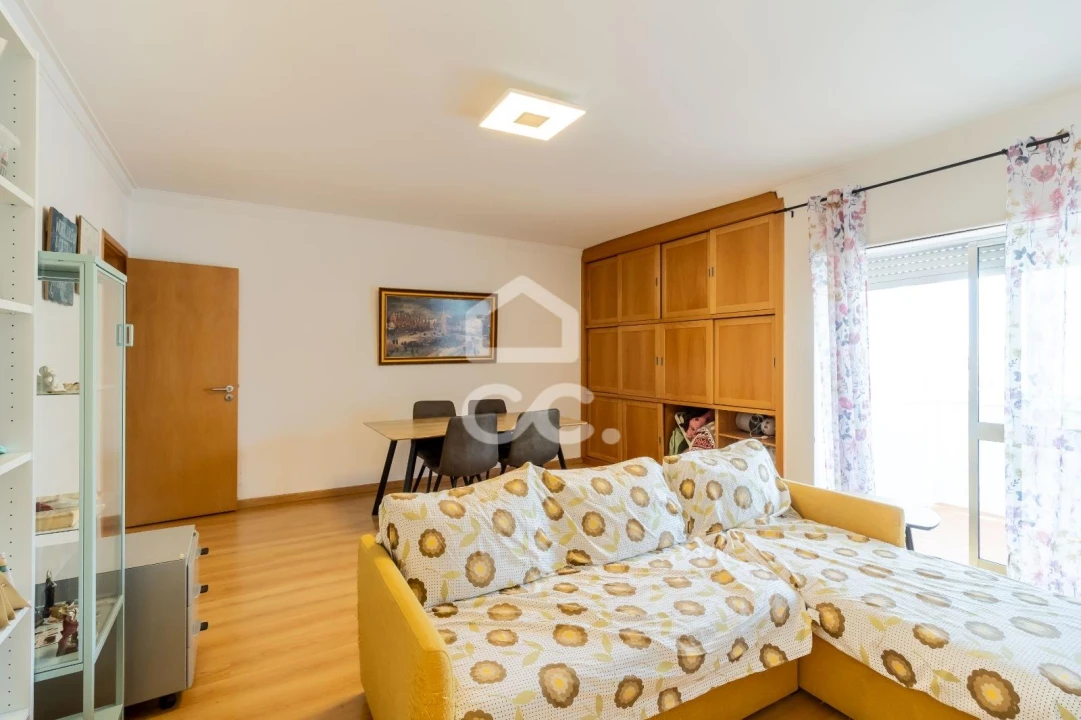 Apartamento T2 para Venda em Barreiro e Lavradio Foto 18