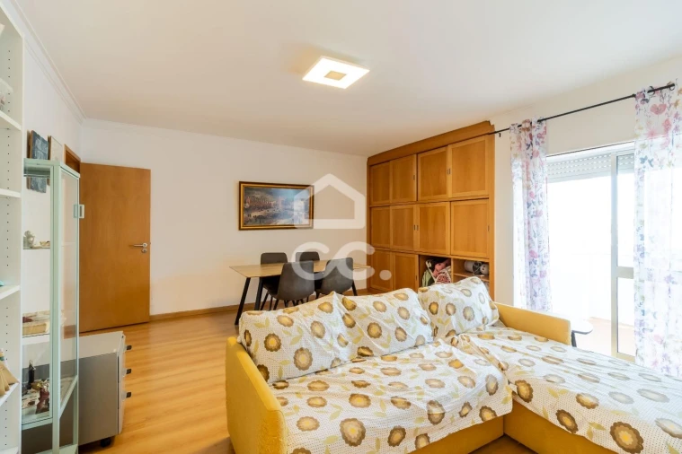 Apartamento T2 para Venda em Barreiro e Lavradio Foto 18