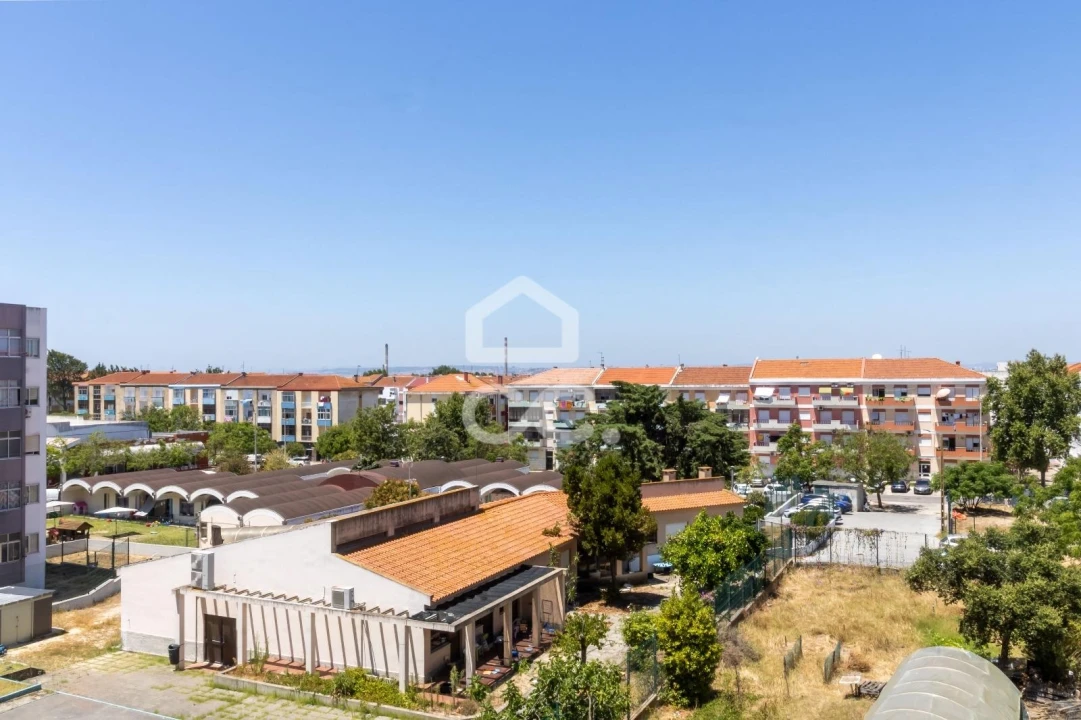 Apartamento T2 para Venda em Barreiro e Lavradio Foto 25