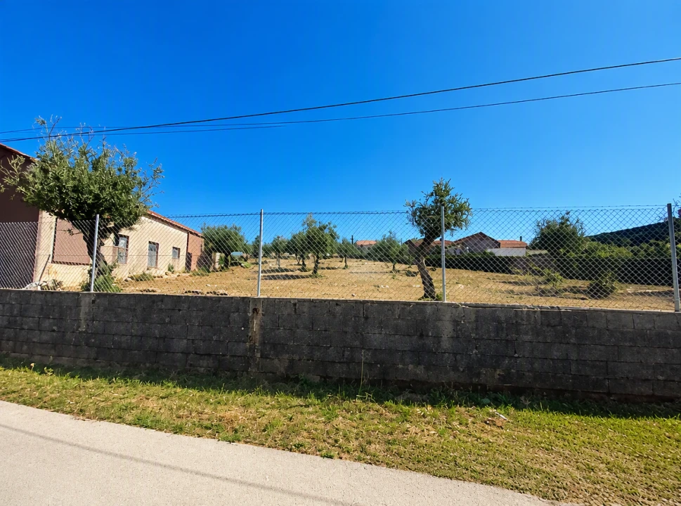 Terreno para Venda em Santa Catarina da Serra e Chainça Foto 1