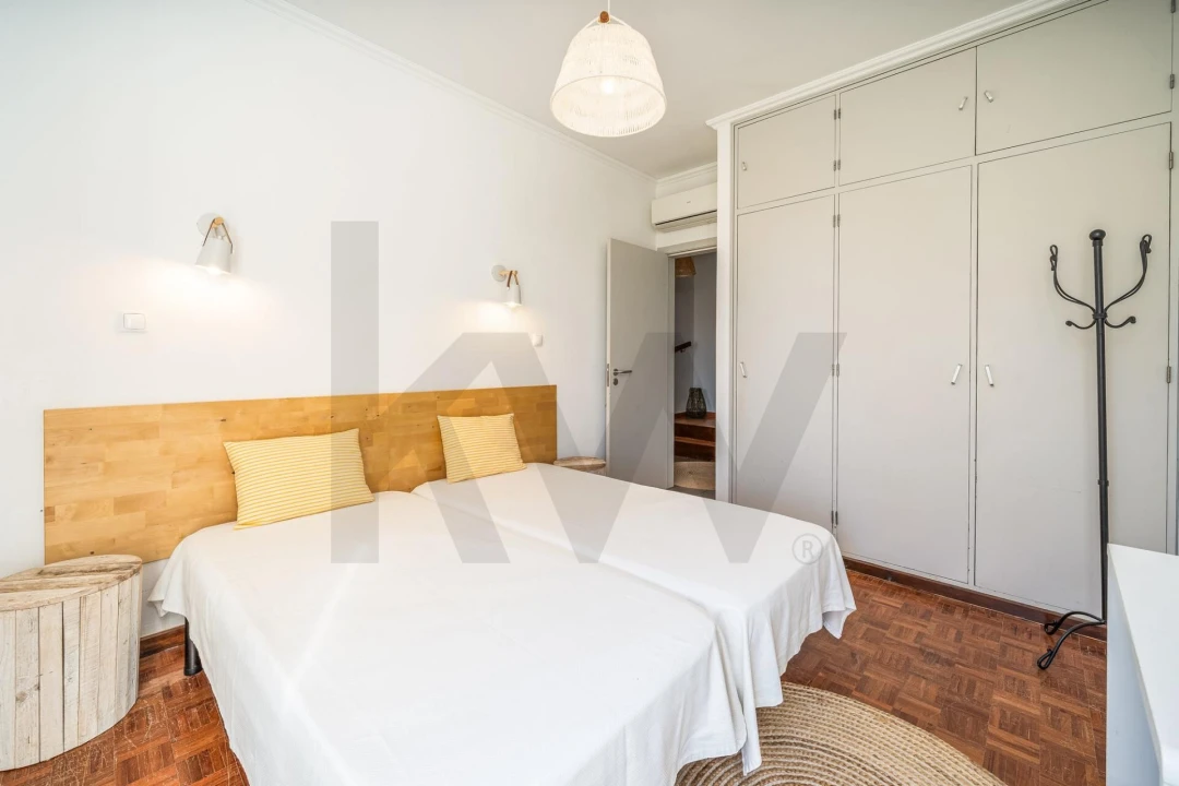 Apartamento T2 para Venda em Portimão Foto 18