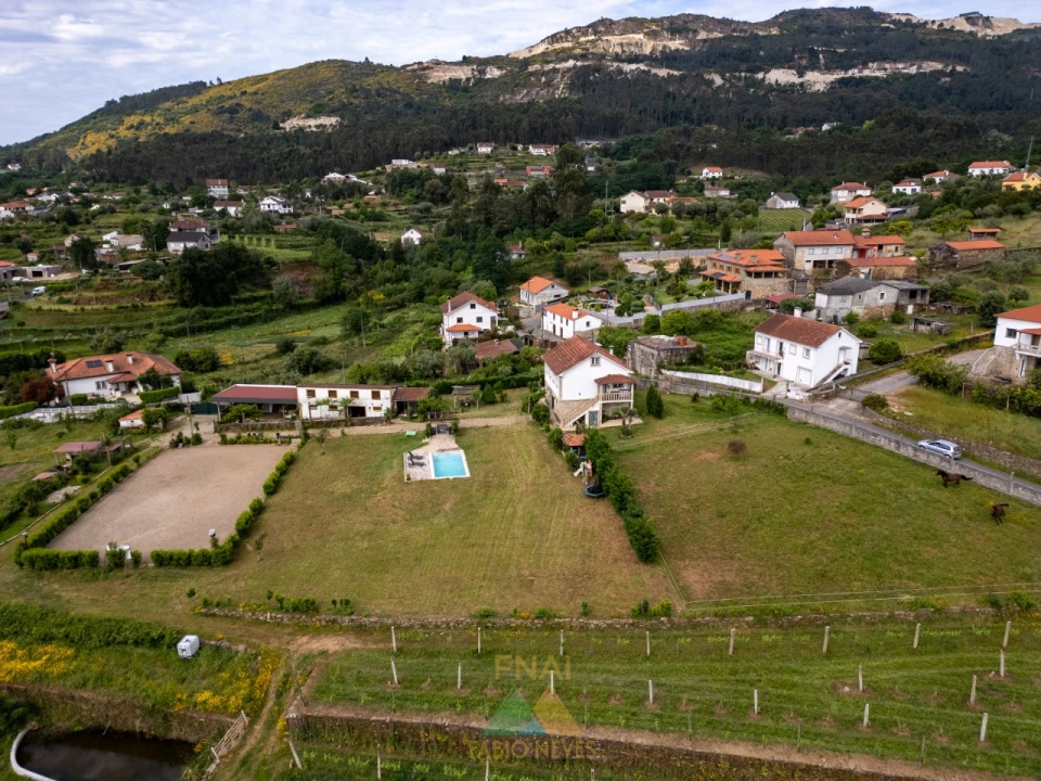 Quinta T3 para Venda em Arcozelo Foto 20