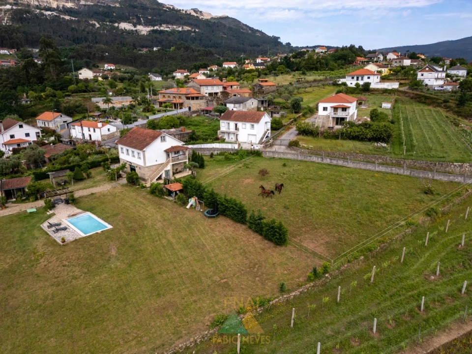 Quinta T3 para Venda em Arcozelo Foto 21