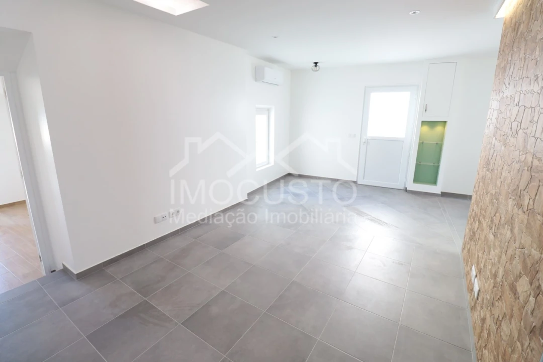 Moradia T3 para Venda em Azinhal Foto 12