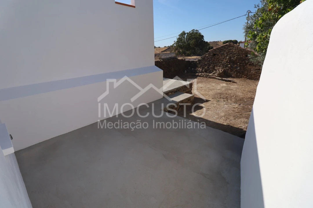 Moradia T3 para Venda em Azinhal Foto 24