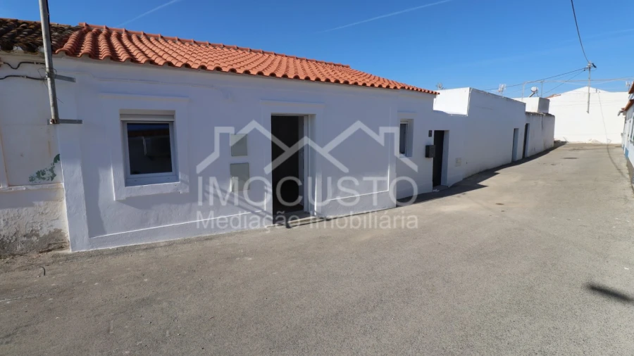 Moradia T3 para Venda em Azinhal
