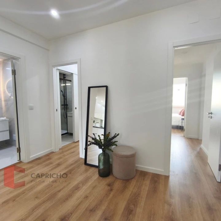 Apartamento T3 para Venda em Benfica Foto 29
