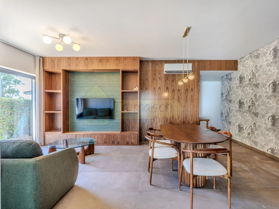 Apartamento T2 para Venda em Quarteira Foto 2