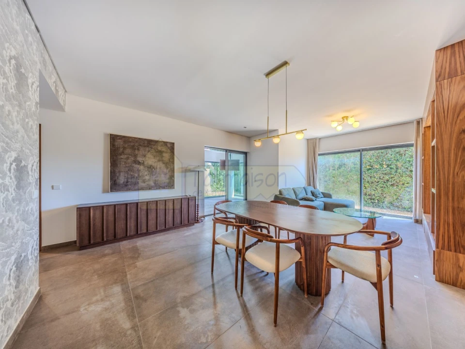 Apartamento T2 para Venda em Quarteira Foto 9