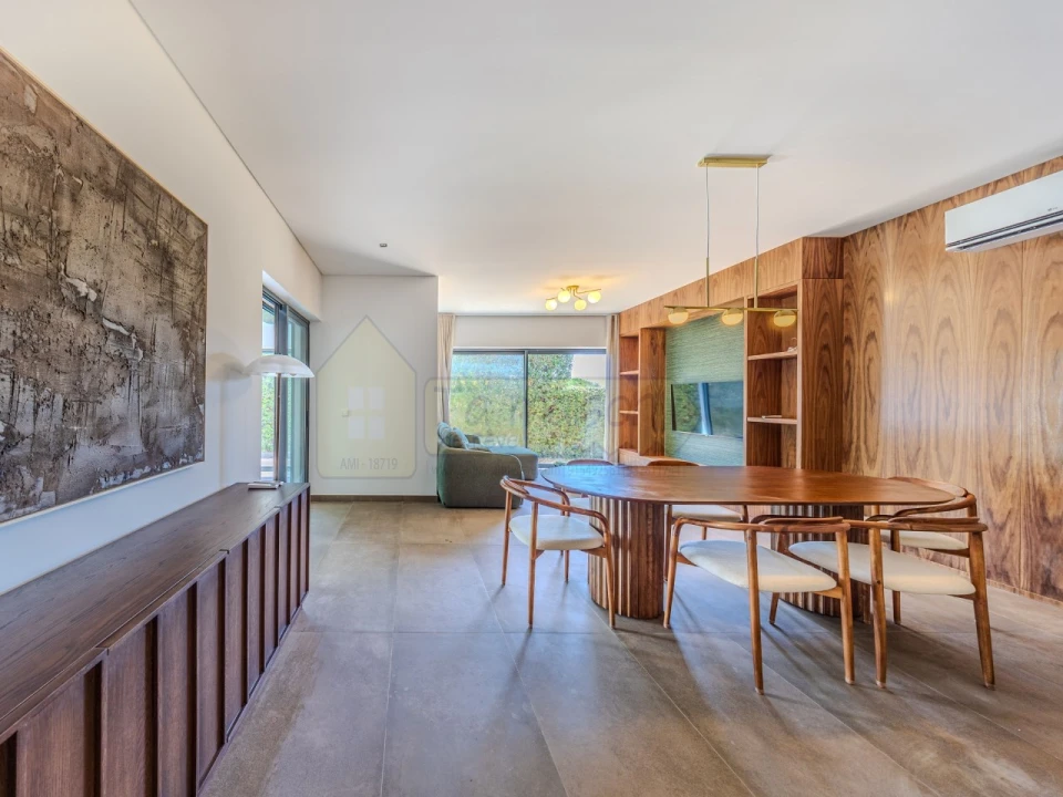 Apartamento T2 para Venda em Quarteira Foto 11