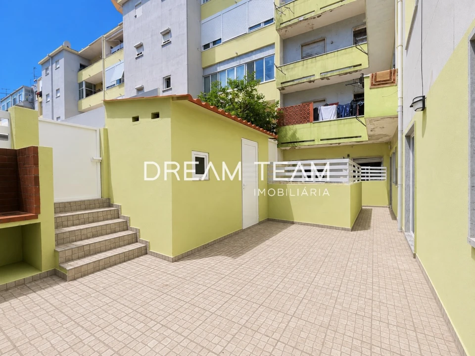 Apartamento T4 para Venda em União das Freguesias de Setúbal Foto 23