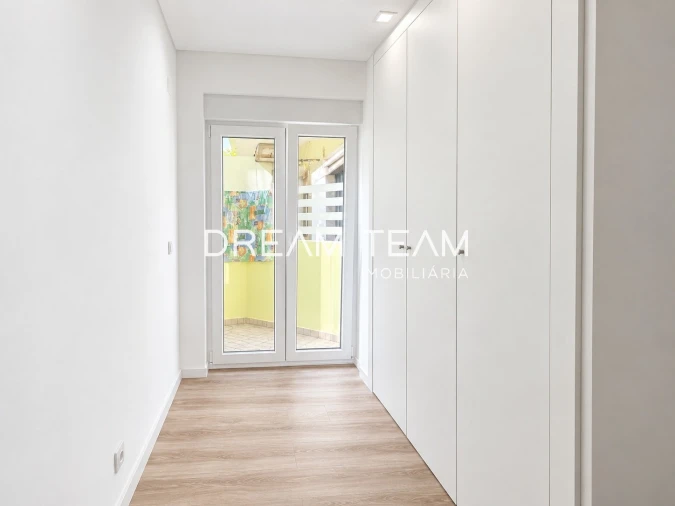 Apartamento T4 para Venda em União das Freguesias de Setúbal Foto 19