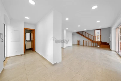 Moradia T3 para Venda em Alcabideche