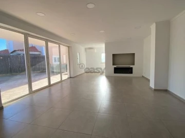 Moradia T3 para Venda em Alcabideche