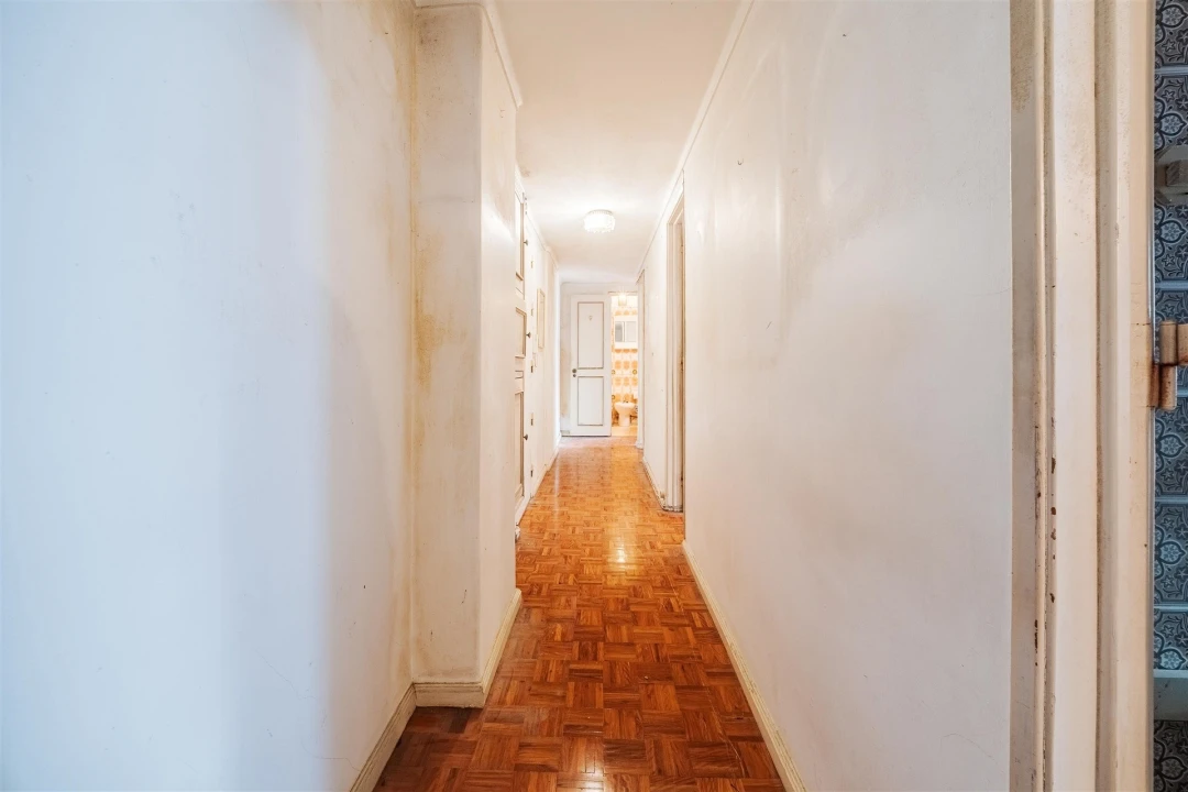Apartamento T2 para Venda em São Domingos de Benfica Foto 7