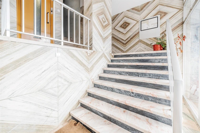 Apartamento T2 para Venda em São Domingos de Benfica Foto 31