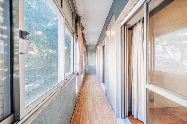 Apartamento T2 para Venda em São Domingos de Benfica Foto 19