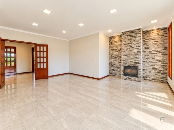 Apartamento T3 para Venda em Paços de Brandão Foto 15
