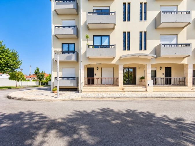 Apartamento T3 para Venda em Paços de Brandão Foto 33