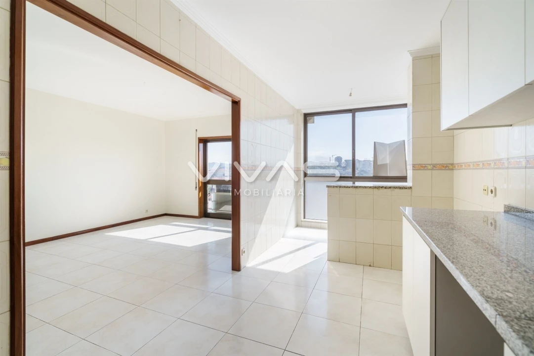 Apartamento T3 para Venda em Ferreiros e Gondizalves Foto 7