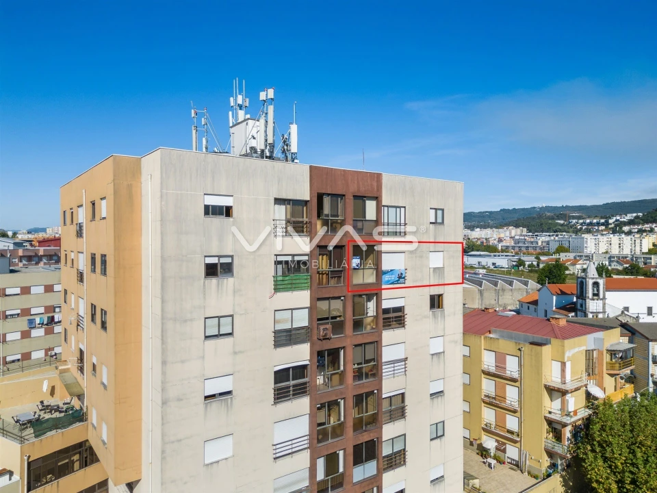 Apartamento T3 para Venda em Ferreiros e Gondizalves Foto 33
