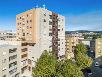 Apartamento T3 para Venda em Ferreiros e Gondizalves
