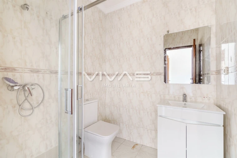 Apartamento T3 para Venda em Ferreiros e Gondizalves Foto 22