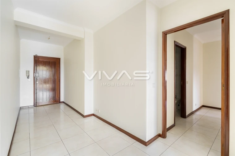 Apartamento T3 para Venda em Ferreiros e Gondizalves Foto 14