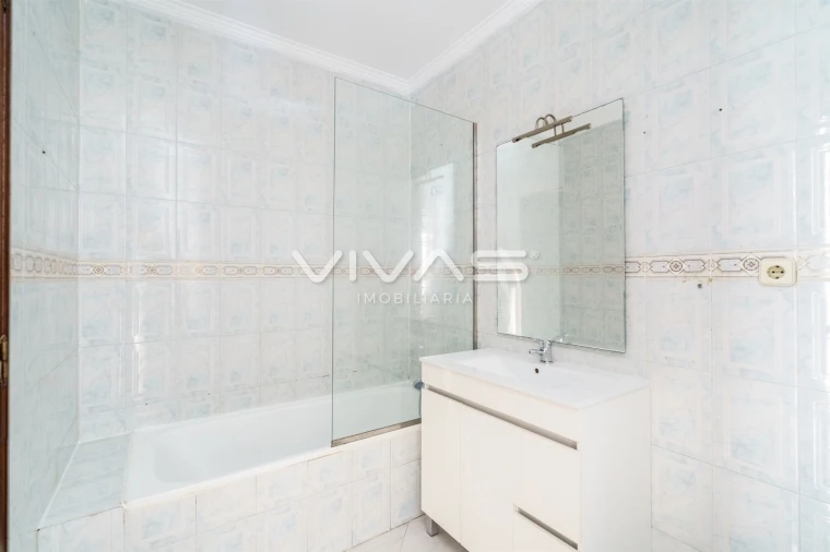 Apartamento T3 para Venda em Ferreiros e Gondizalves Foto 16