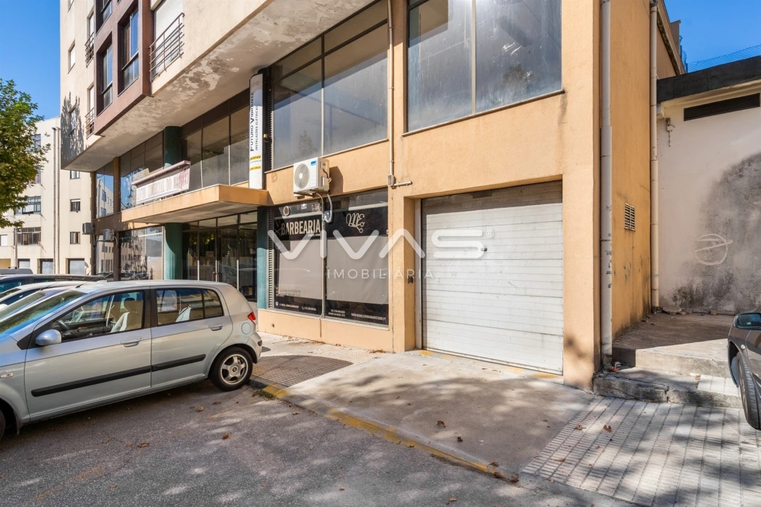 Apartamento T3 para Venda em Ferreiros e Gondizalves Foto 30