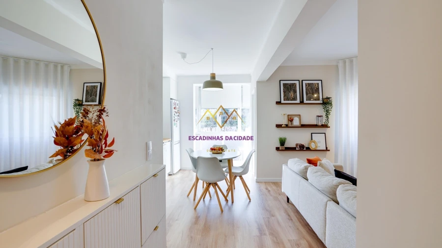 Apartamento T2 para Venda em Queluz e Belas