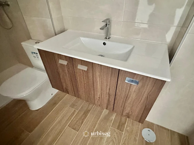 Apartamento T1 para Venda em Buarcos Foto 19