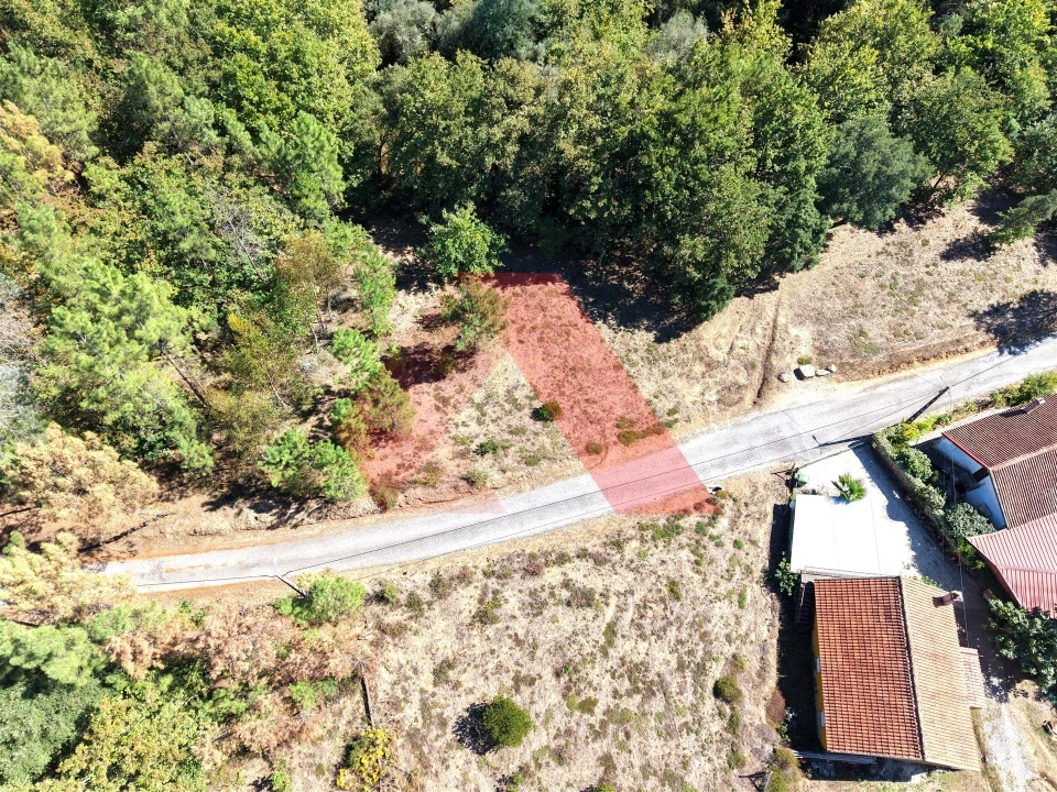 Terreno para Venda em Espariz e Sinde Foto 4