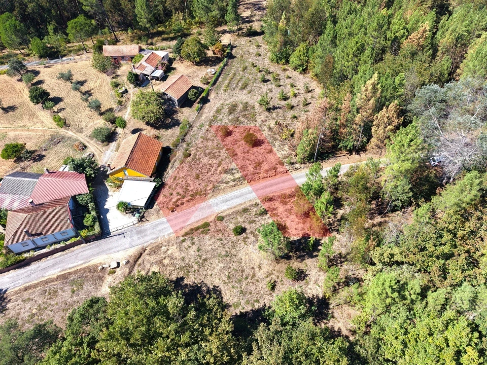 Terreno para Venda em Espariz e Sinde Foto 2