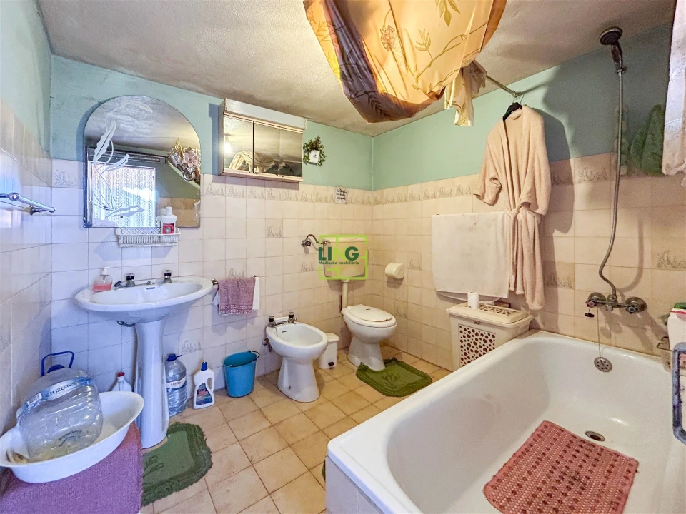Quinta T3 para Venda em Vale de Prazeres e Mata da Rainha Foto 24