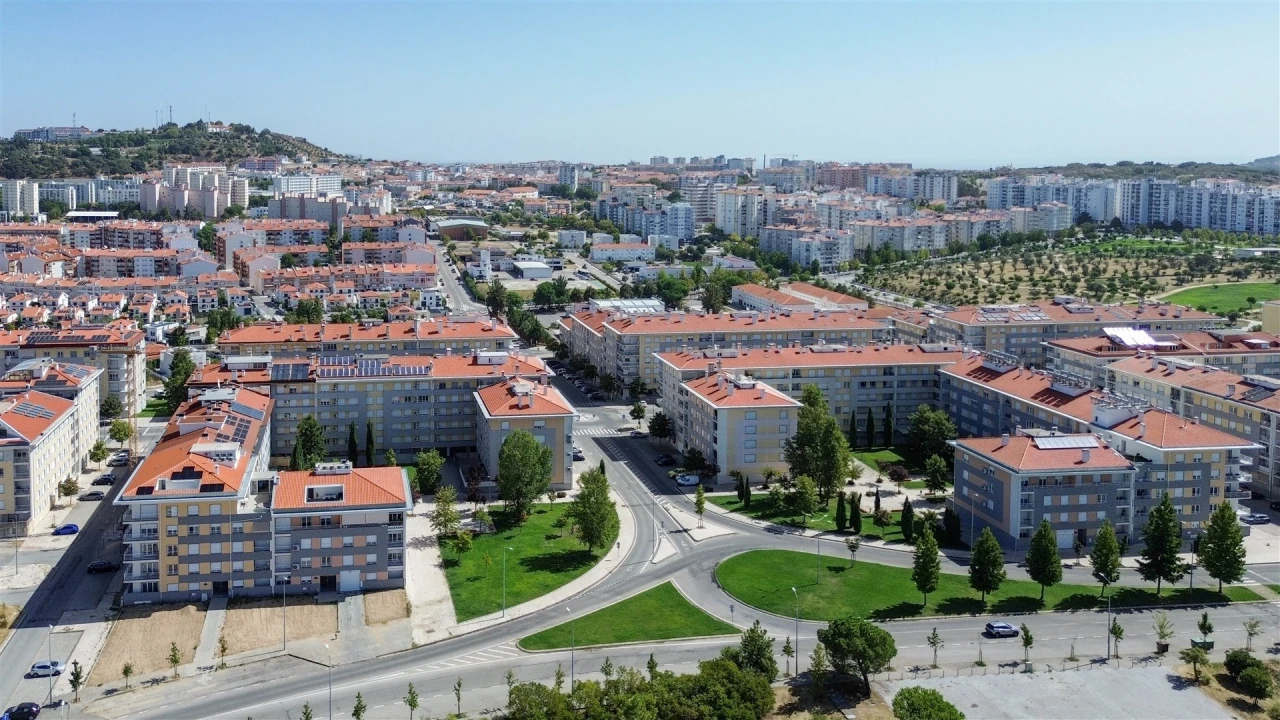 Apartamento T3 para Venda em Castelo Branco Foto 74