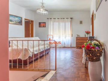 Moradia T5 para Venda em Abrã