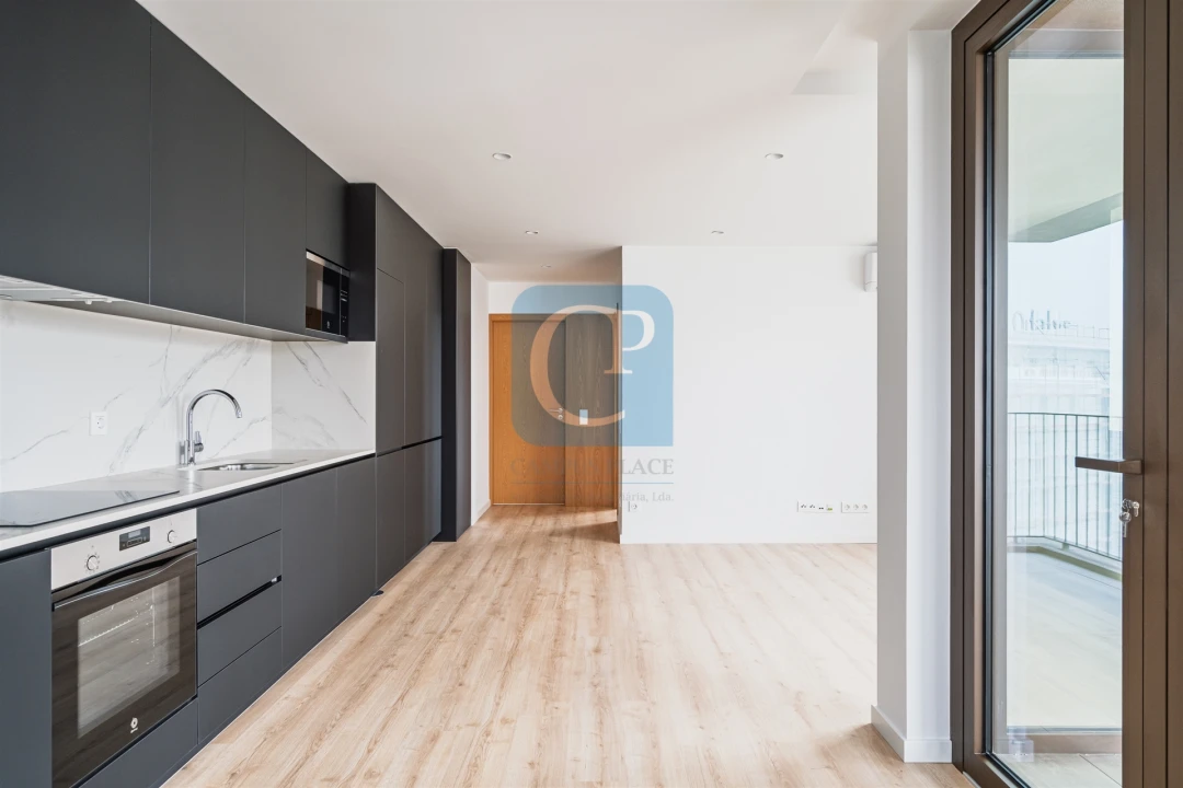 Apartamento T1 para Venda em Paranhos Foto 9