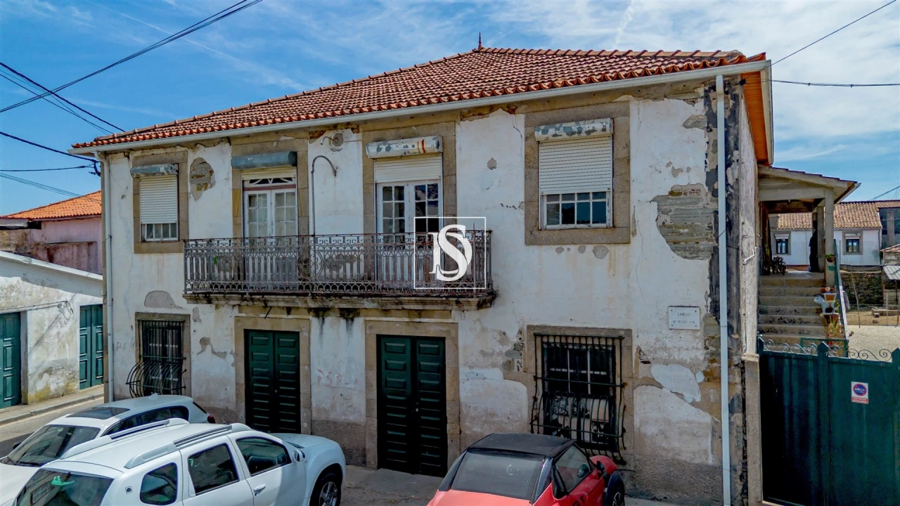 Moradia T4 para Venda em Poiares e Canelas Foto 7