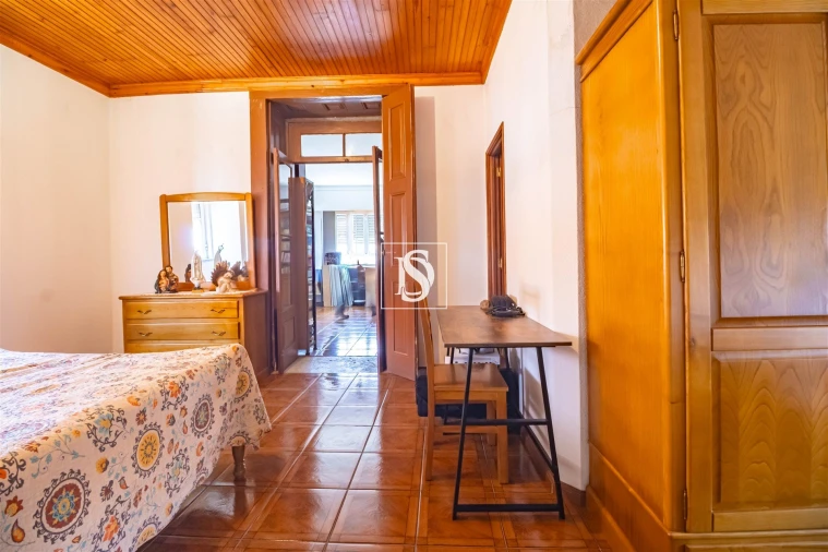 Moradia T4 para Venda em Poiares e Canelas Foto 18