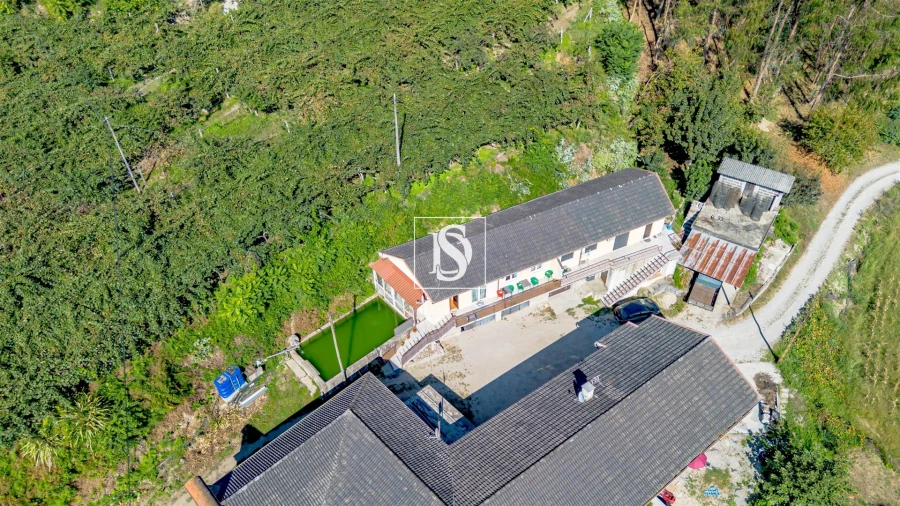 Moradia T2 para Venda em Fregim Foto 6