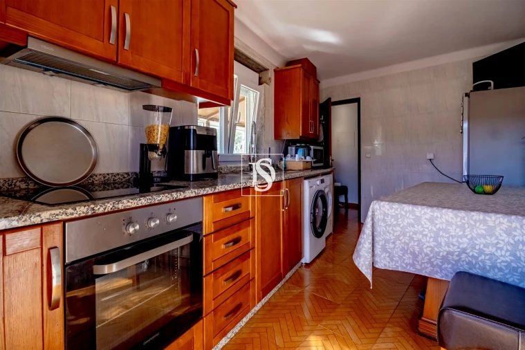 Moradia T2 para Venda em Fregim Foto 15