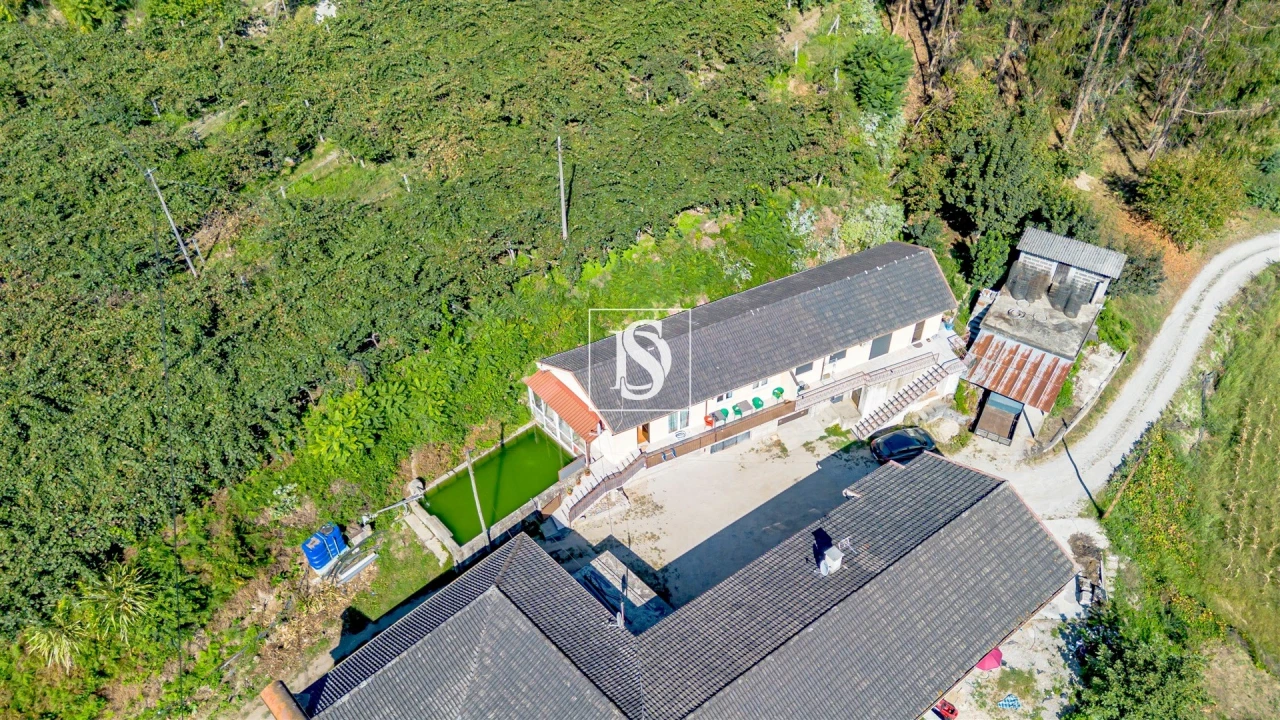 Moradia T2 para Venda em Fregim Foto 2
