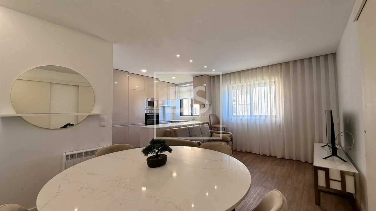 Apartamento T1 para Venda em Póvoa de Varzim, Beiriz e Argivai Foto 1
