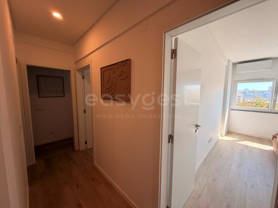 Apartamento T3 para Arrendamento em União das Freguesias de Setúbal Foto 5